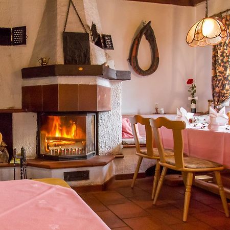 Pension Zum-Ratsherrn Friedrichroda Bagian luar foto
