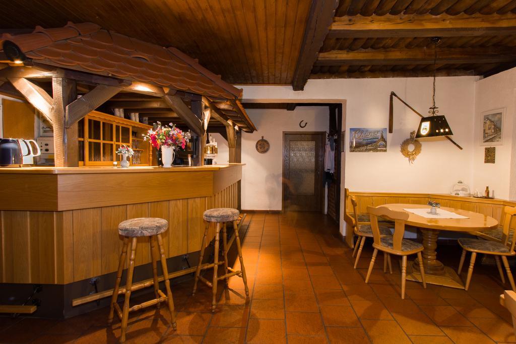 Pension Zum-Ratsherrn Friedrichroda Bagian luar foto