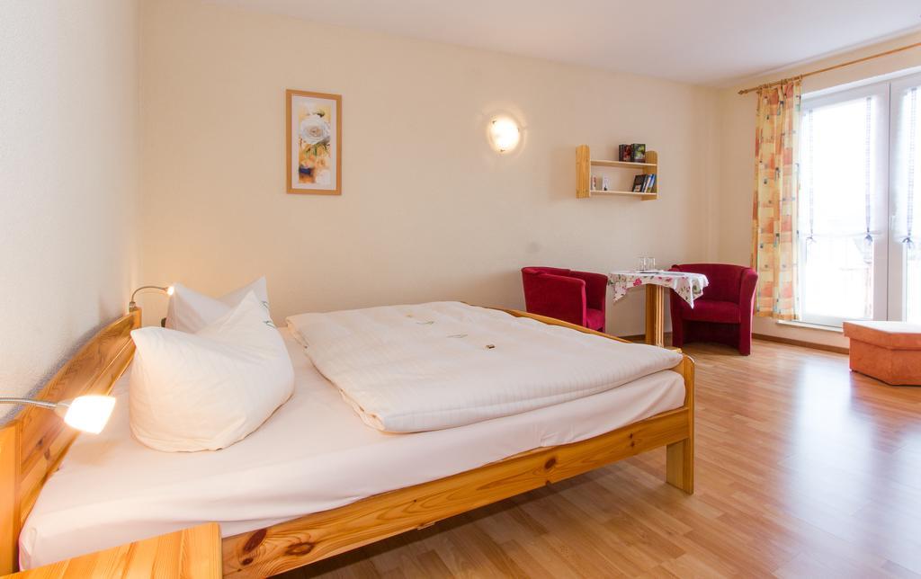 Pension Zum-Ratsherrn Friedrichroda Ruang foto