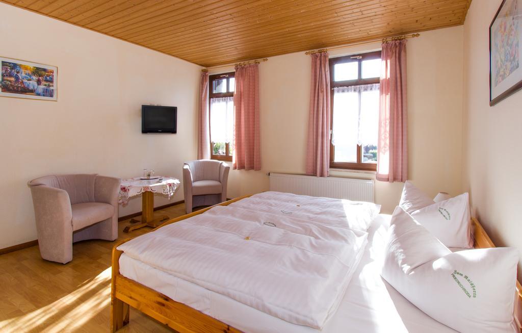 Pension Zum-Ratsherrn Friedrichroda Ruang foto